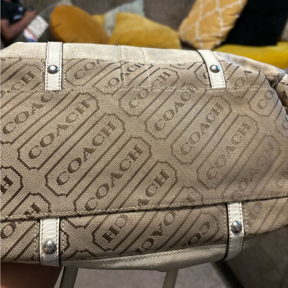 Coach Purse/used , In good condition.